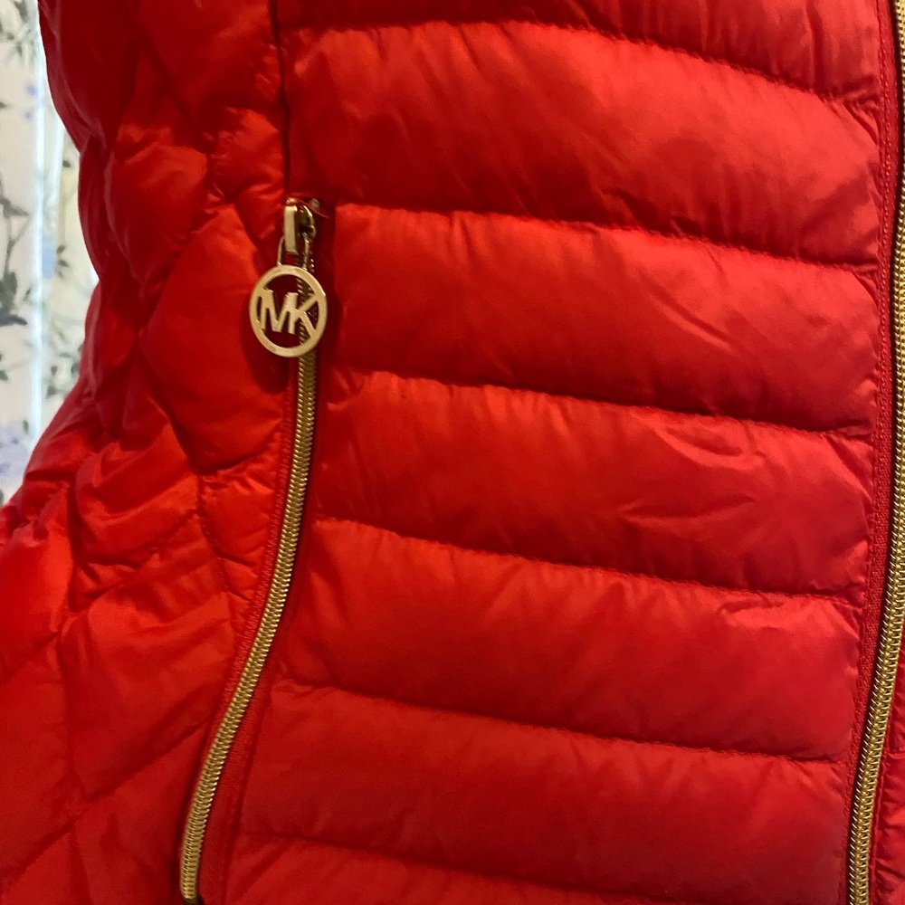 Michael Kors Vibrant Red Puffer Jacket - Picture 6 of 7